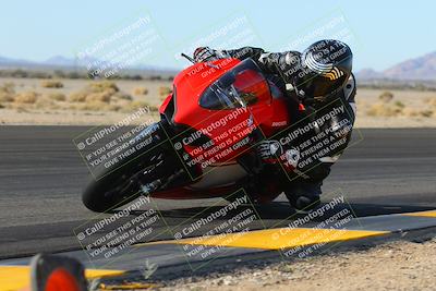 media/Dec-18-2022-SoCal Trackdays (Sun) [[8099a50955]]/Turn 4 Inside (10am)/